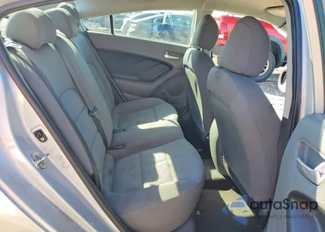 2017 Kia Forte Lx z USA, uszkodzony, nr VIN 3KPFK4A7XHE118423